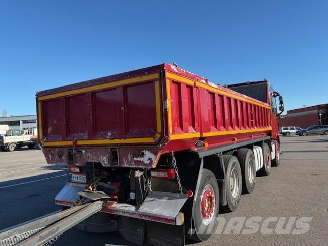 Volvo FH Savivarčių priekabų vilkikai