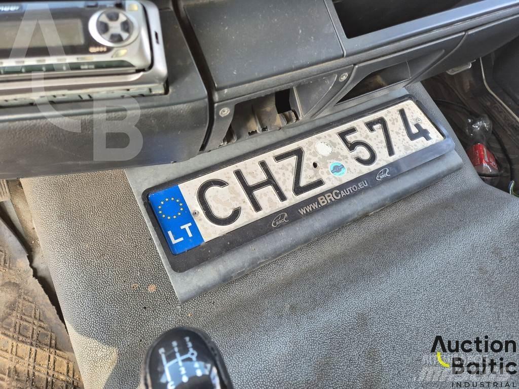MAN TGM18.240 Sunkvežimiai su dengtu kėbulu