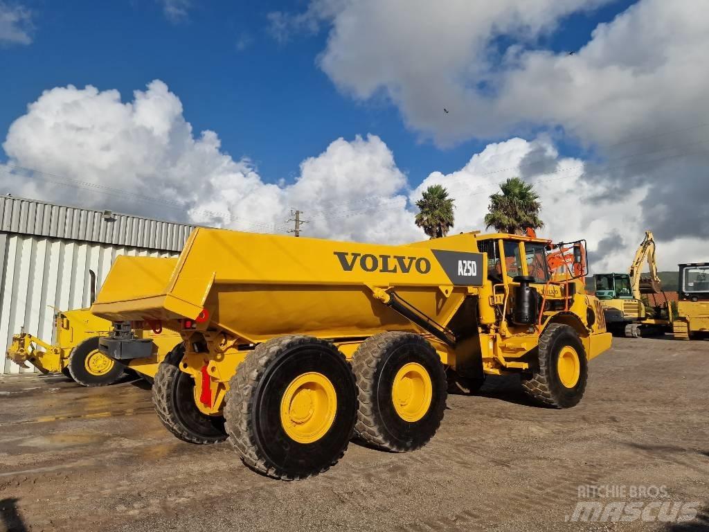 Volvo A 25 D Karjeriniai savivarčiai