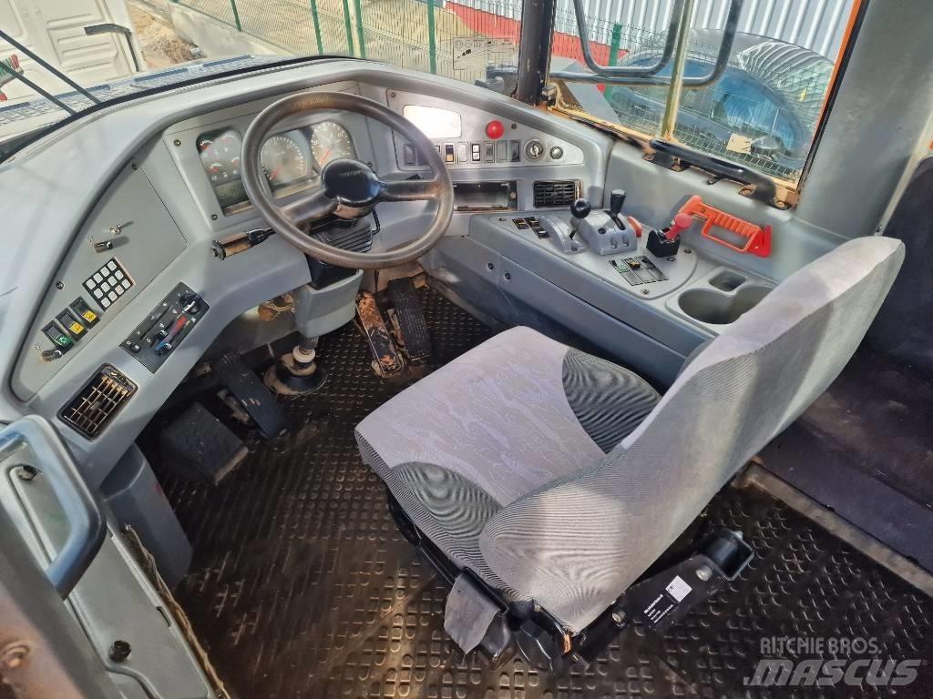 Volvo A 25 D Karjeriniai savivarčiai
