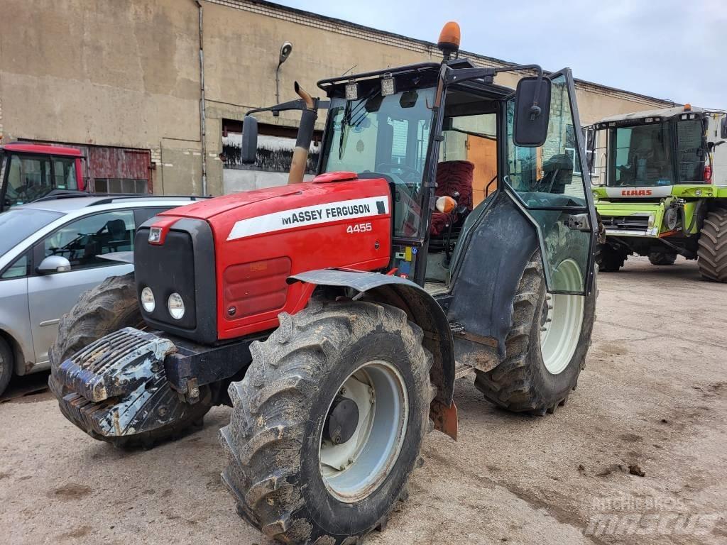 Massey Ferguson 4455 Traktoriai