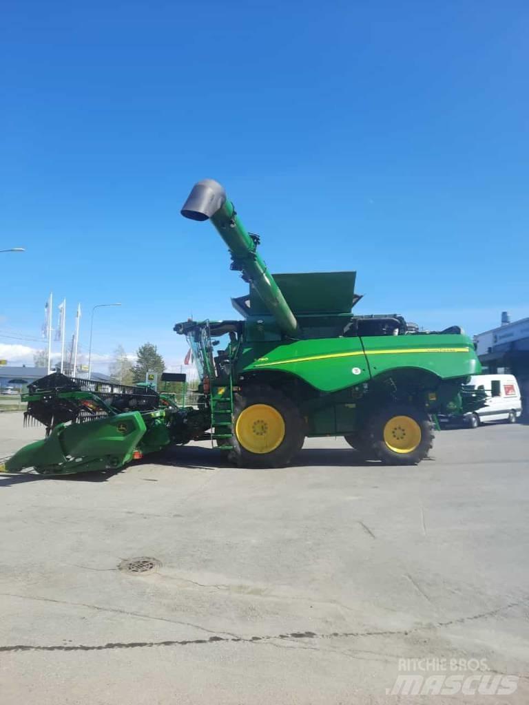 John Deere S 780 Derliaus nuėmimo kombainai