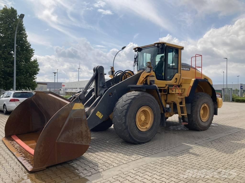 Volvo L 150 H Naudoti ratiniai krautuvai