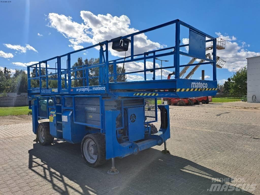 Genie GS 4390 RT Žirkliniai keltuvai