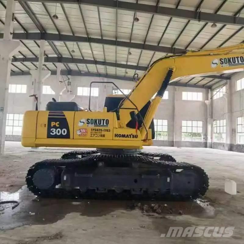 Komatsu PC300-7 Vikšriniai ekskavatoriai