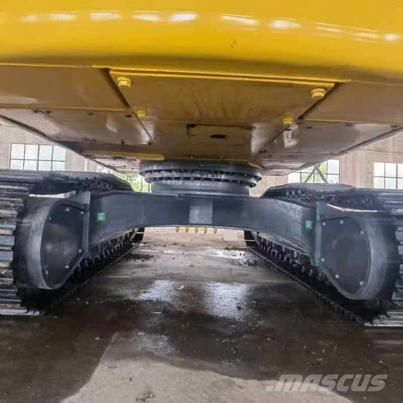 Komatsu PC300-7 Vikšriniai ekskavatoriai