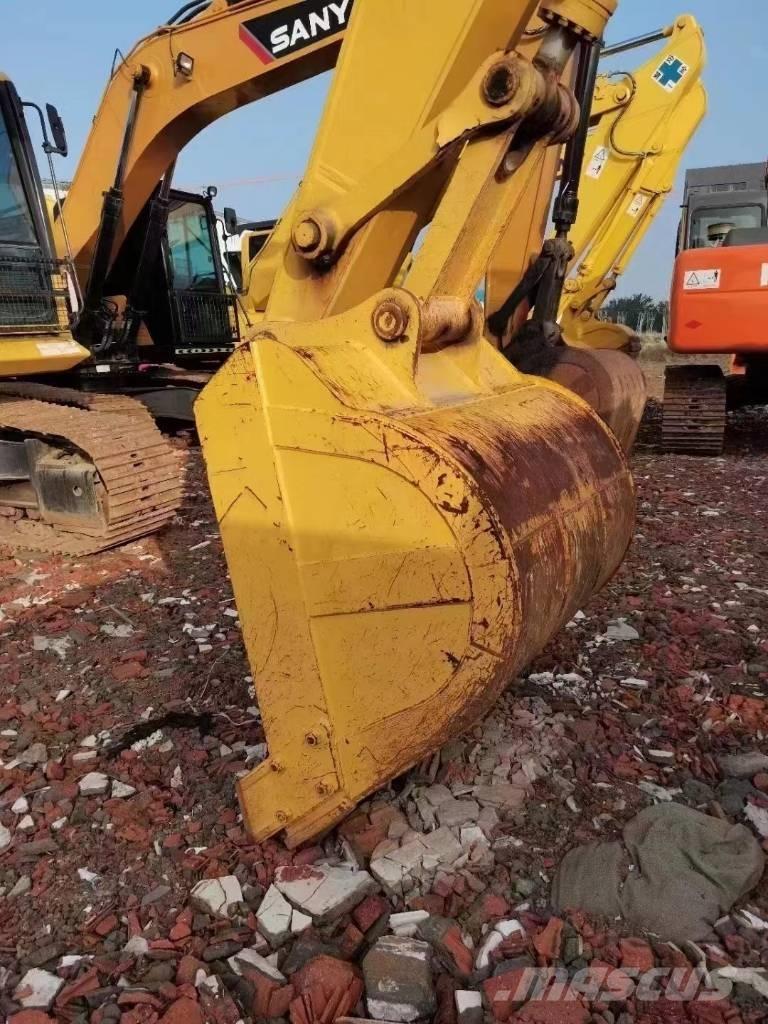 Komatsu pc 210 Vikšriniai ekskavatoriai