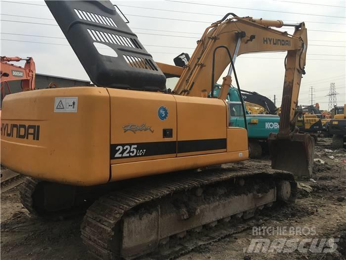 Hyundai R220LC-7 Vikšriniai ekskavatoriai
