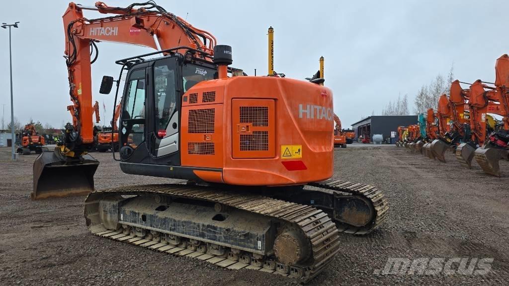 Hitachi ZX 225USLC-6 Vikšriniai ekskavatoriai