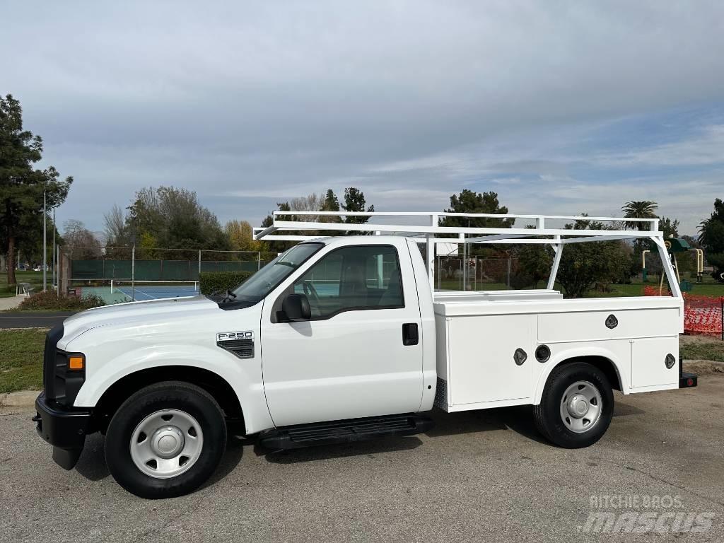 Ford F 250 SD Pikapai / Bortiniai sunkvežimiai
