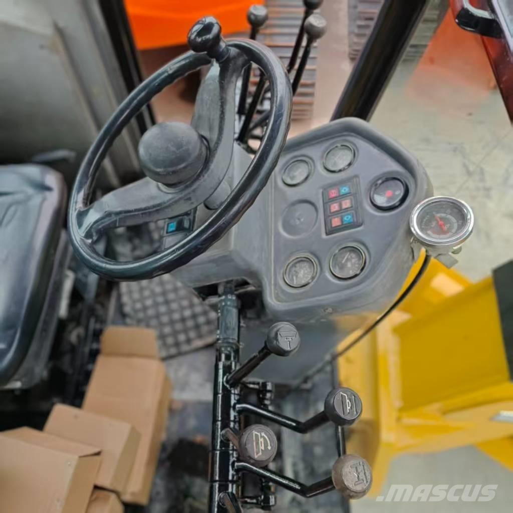 CAT 140 GC Statyba - Kita