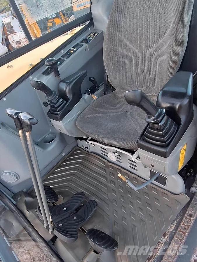 Volvo ECR88PLUS Vidutinės galios ekskavatoriai 7-12 t