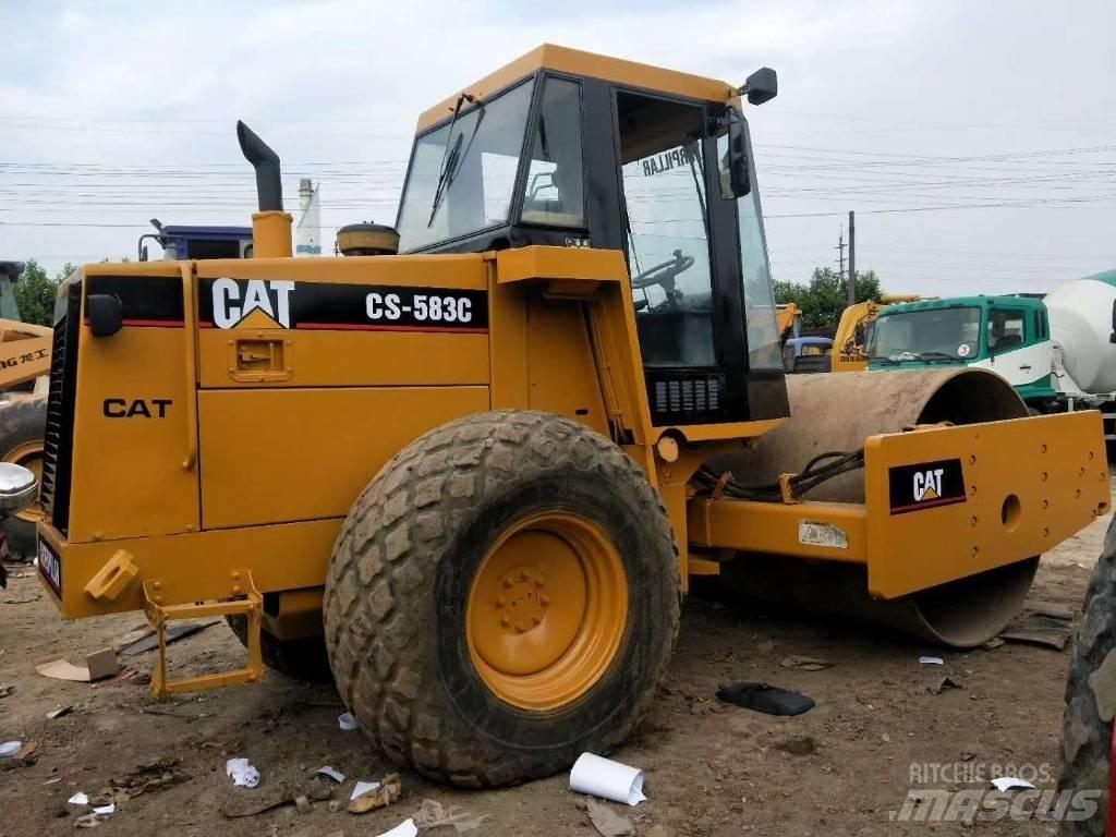 CAT CS-583C Vieno būgno volai