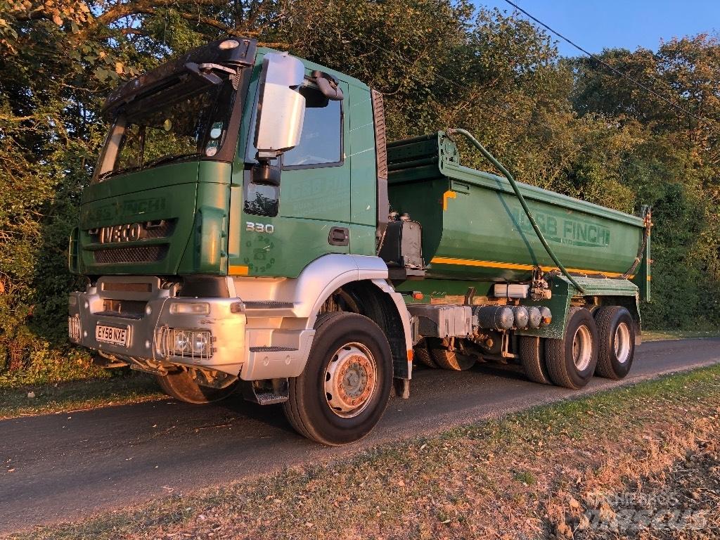 Iveco AD 260 T33 Savivarčių priekabų vilkikai
