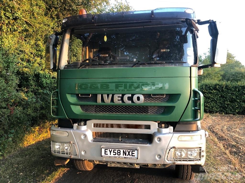 Iveco AD 260 T33 Savivarčių priekabų vilkikai