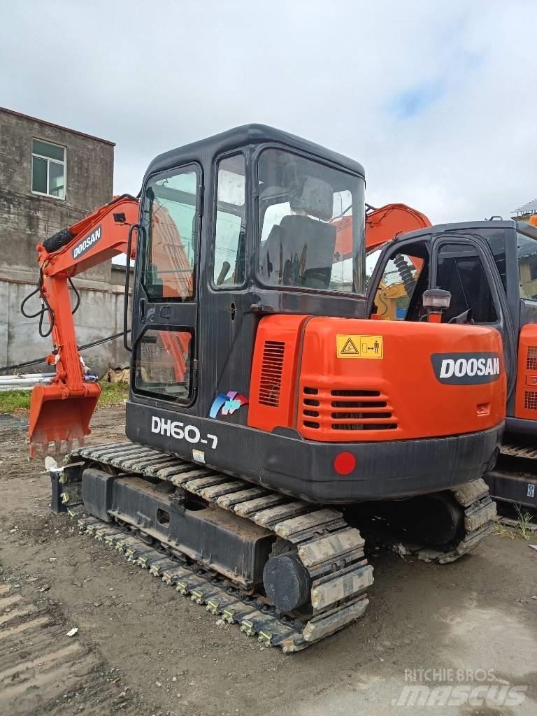 Doosan DH 60 Mini ekskavatoriai < 7 t