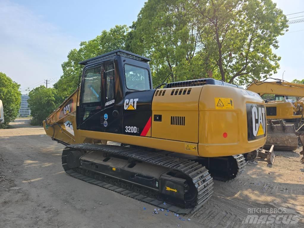 CAT 320D2 Vikšriniai ekskavatoriai