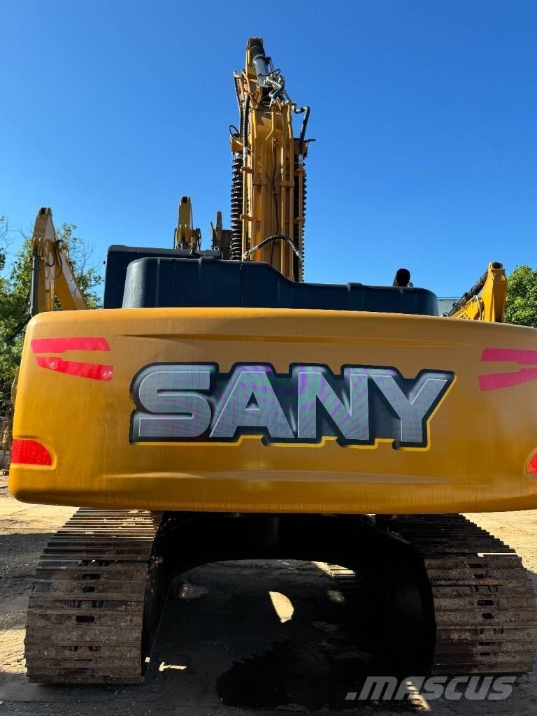 Sany SY 215 Vidutinės galios ekskavatoriai 7-12 t