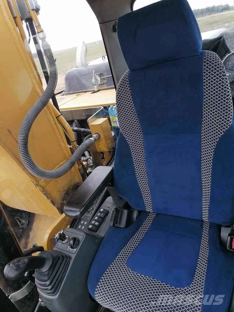 CAT 319 D L Vikšriniai ekskavatoriai