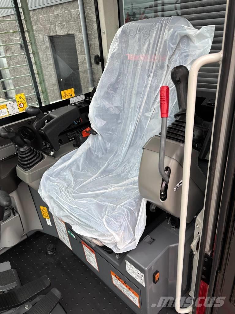 Takeuchi TB 280 FR Vidutinės galios ekskavatoriai 7-12 t