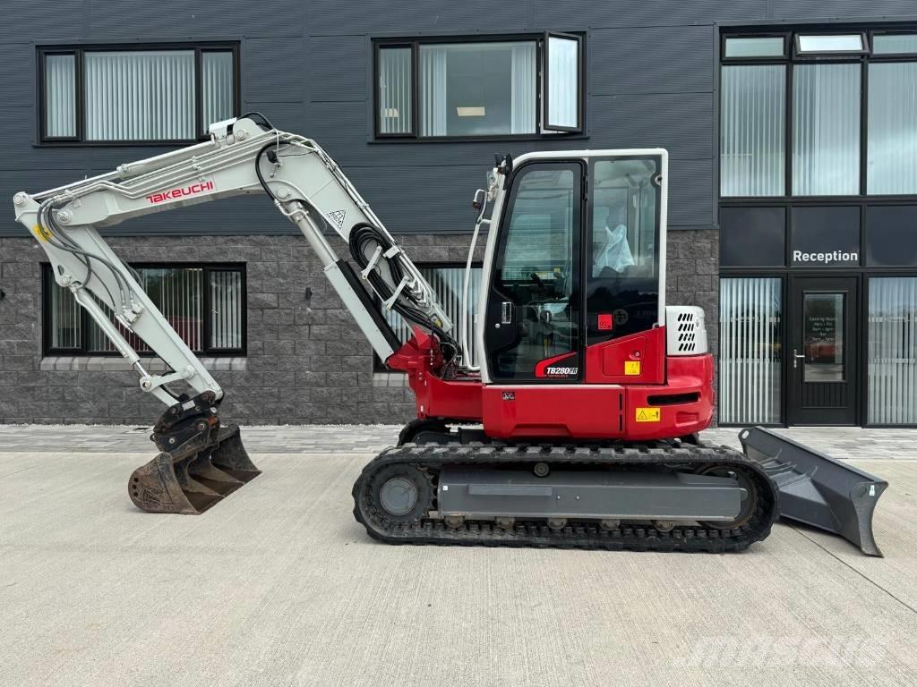 Takeuchi TB 280 FR Vidutinės galios ekskavatoriai 7-12 t