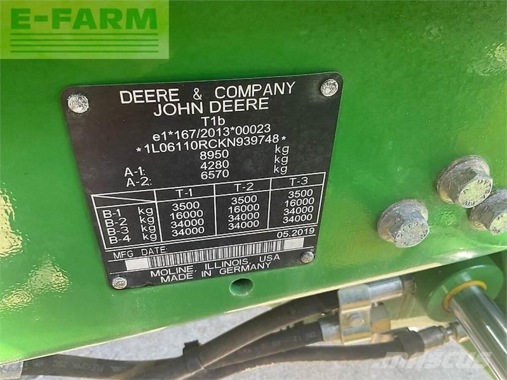John Deere 6110r Traktoriai
