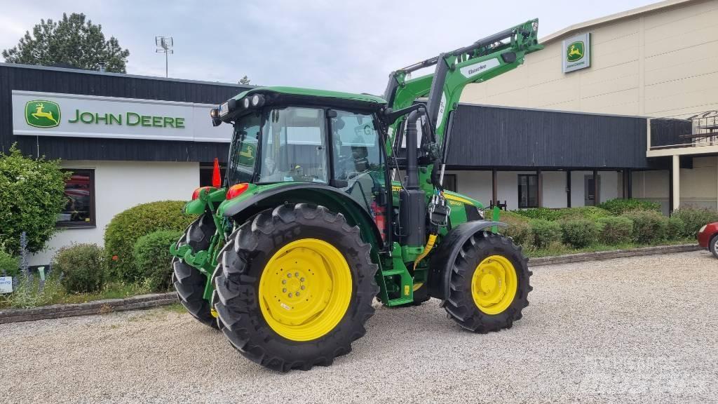 John Deere 5100M Traktoriai