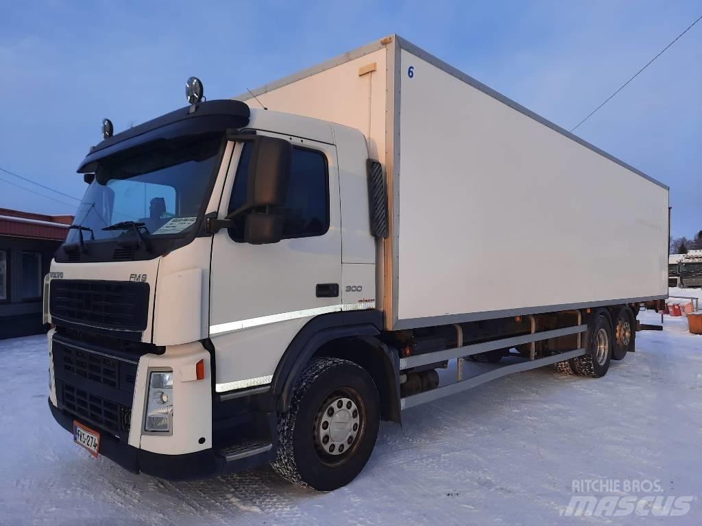Volvo FM 9 300 Sunkvežimiai su dengtu kėbulu