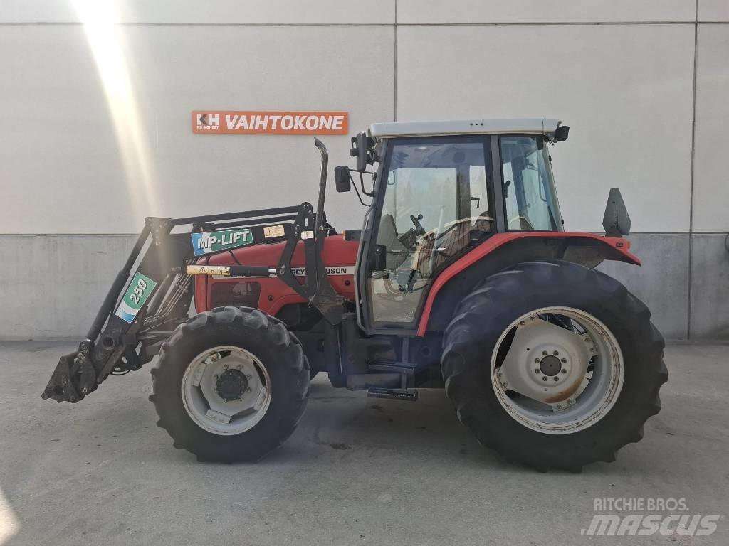 Massey Ferguson 4245 Traktoriai