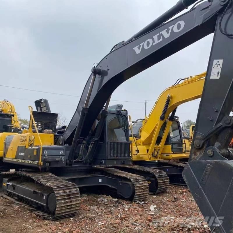 Volvo EC 240 Vikšriniai ekskavatoriai