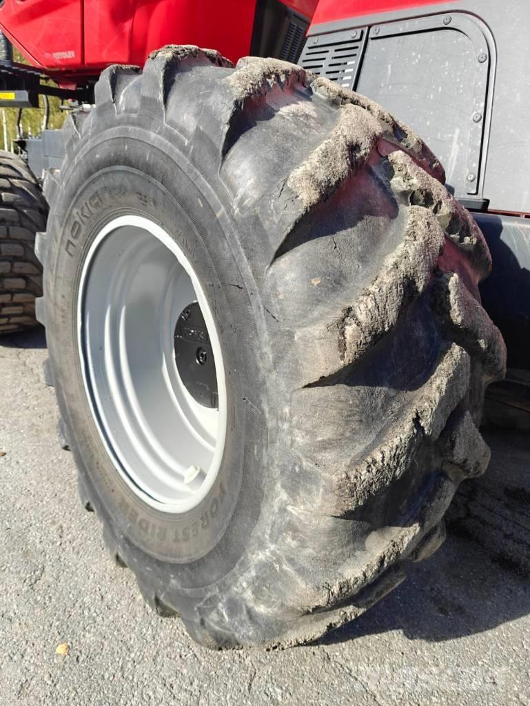 Komatsu 951 Miško technika (Harvesteriai)