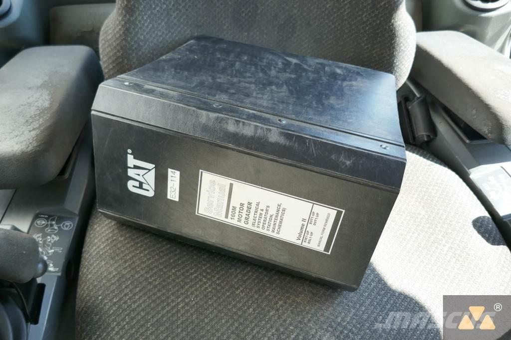 CAT 160M AWD Greideriai
