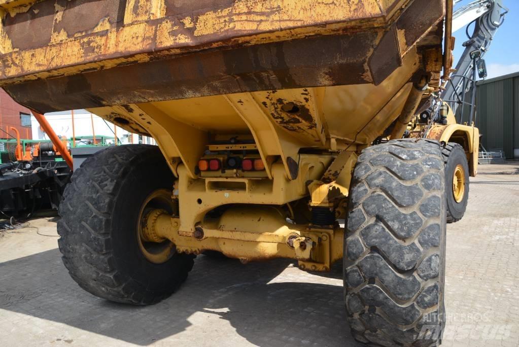 CAT 735 Karjeriniai savivarčiai