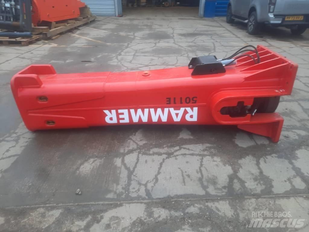Rammer 5011 E Hidrauliniai kūjai / Trupintuvai