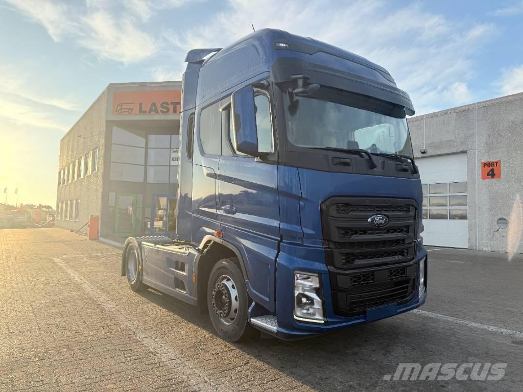 Ford F-Max Naudoti vilkikai