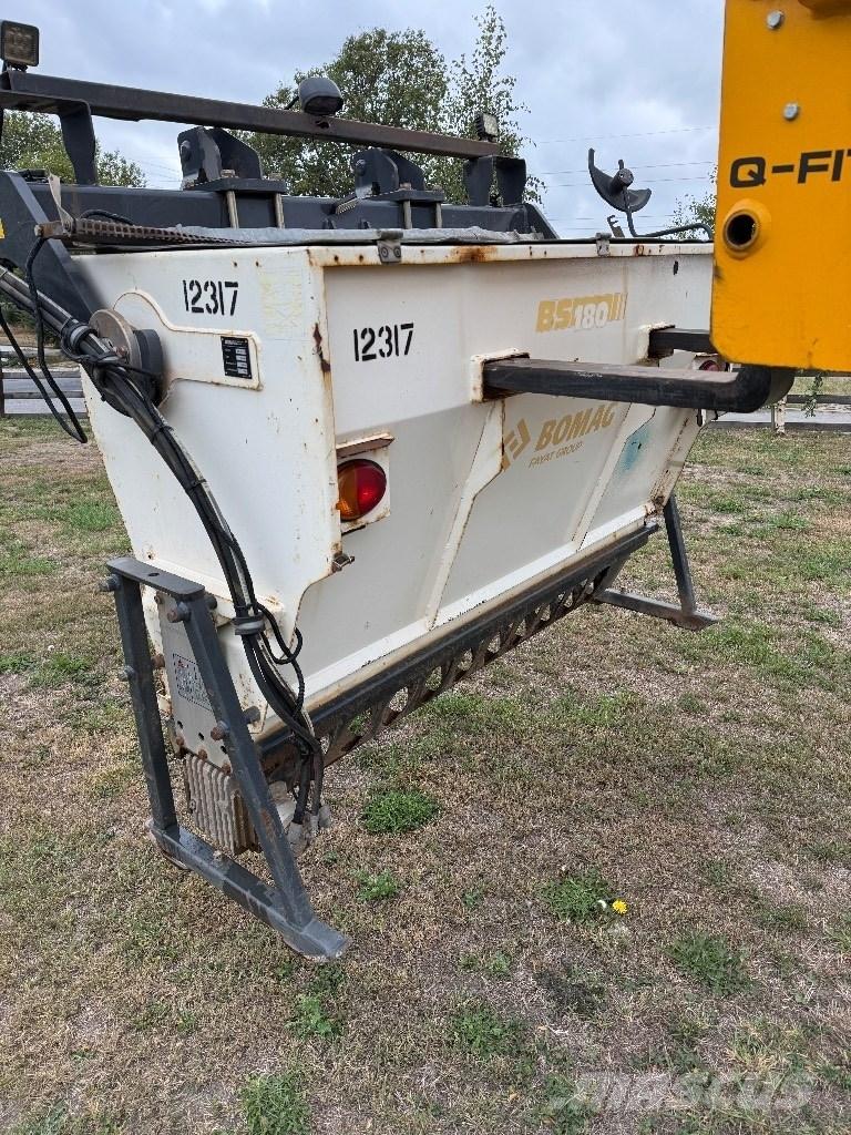 Bomag BS 180 Porinių būgnų volai