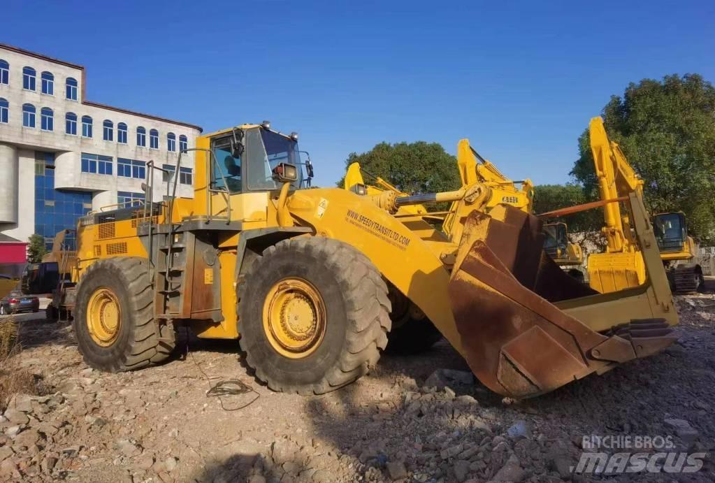 Komatsu WA 600 Naudoti ratiniai krautuvai