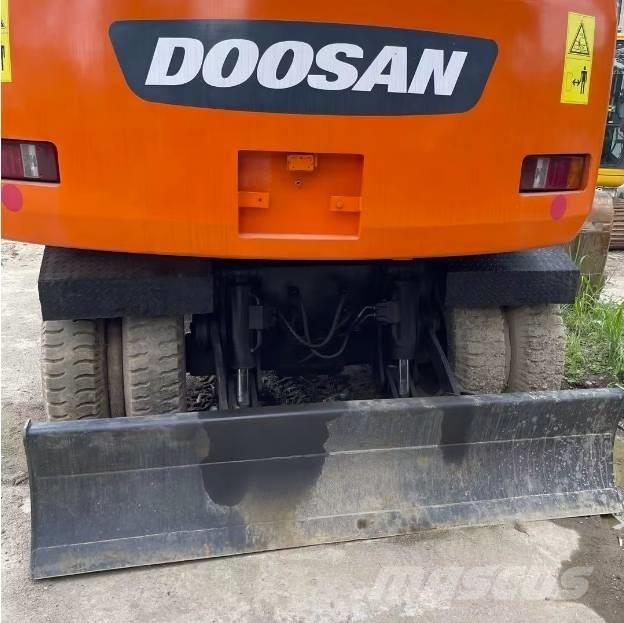 Doosan DH150W-7 Ratiniai ekskavatoriai