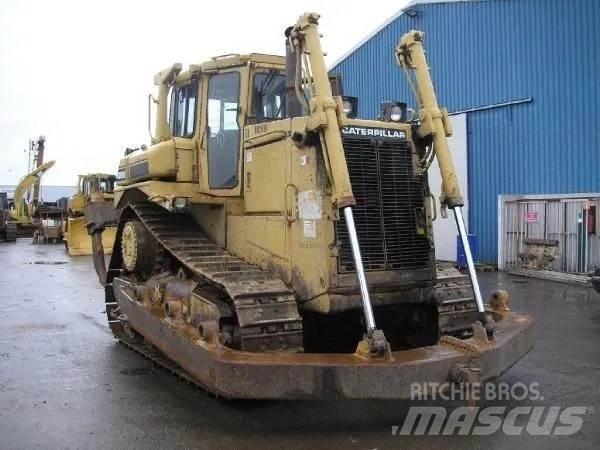CAT D8N Vikšriniai buldozeriai