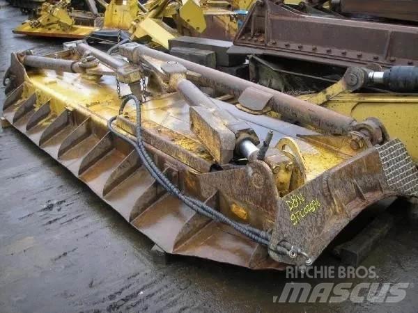CAT D8N Vikšriniai buldozeriai
