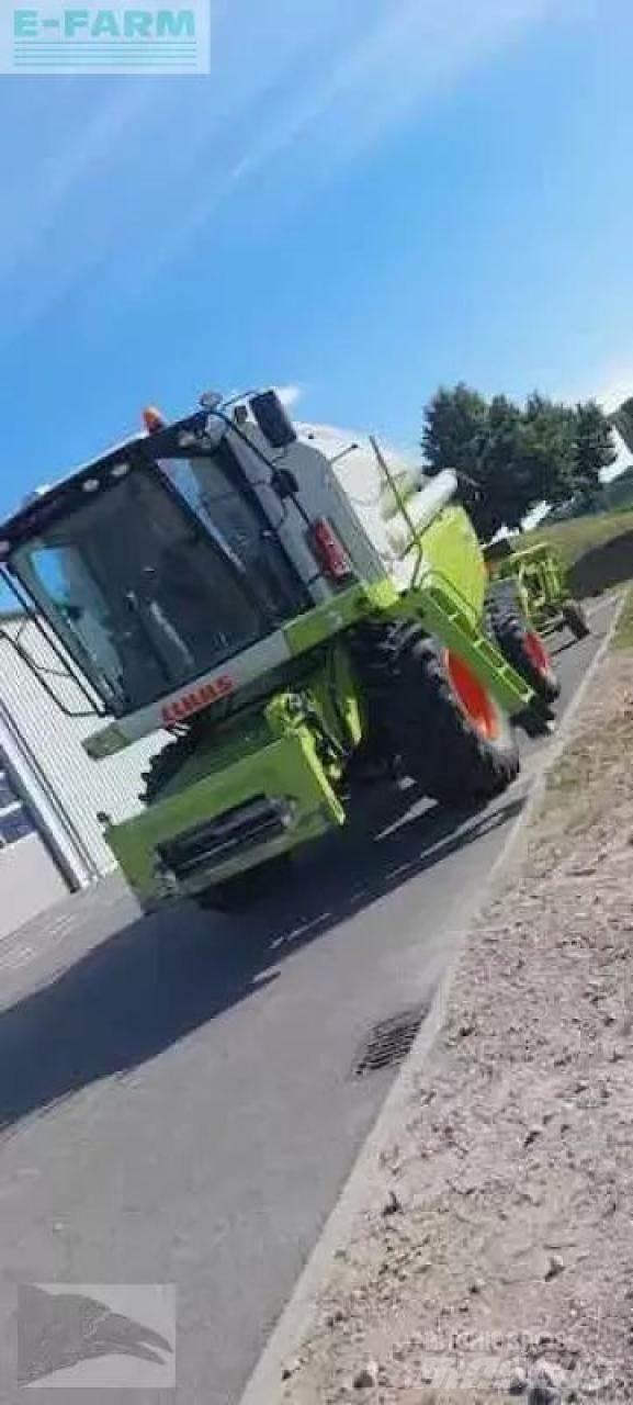 CLAAS tucano 430 Derliaus nuėmimo kombainai