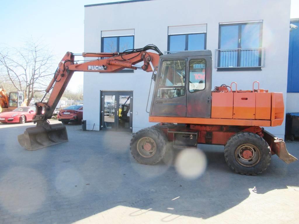 Fuchs 712M Ratiniai ekskavatoriai