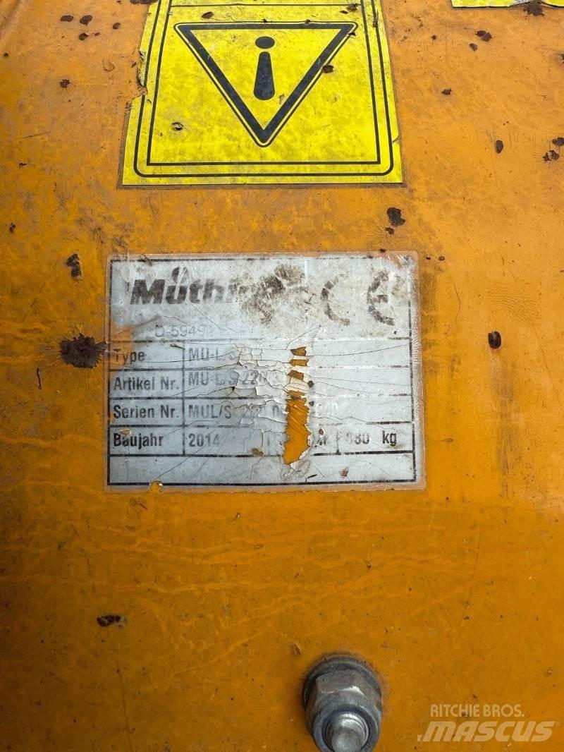Müthing MU/L 220 Kiti pašarų derliaus nuėmimo įrengimai