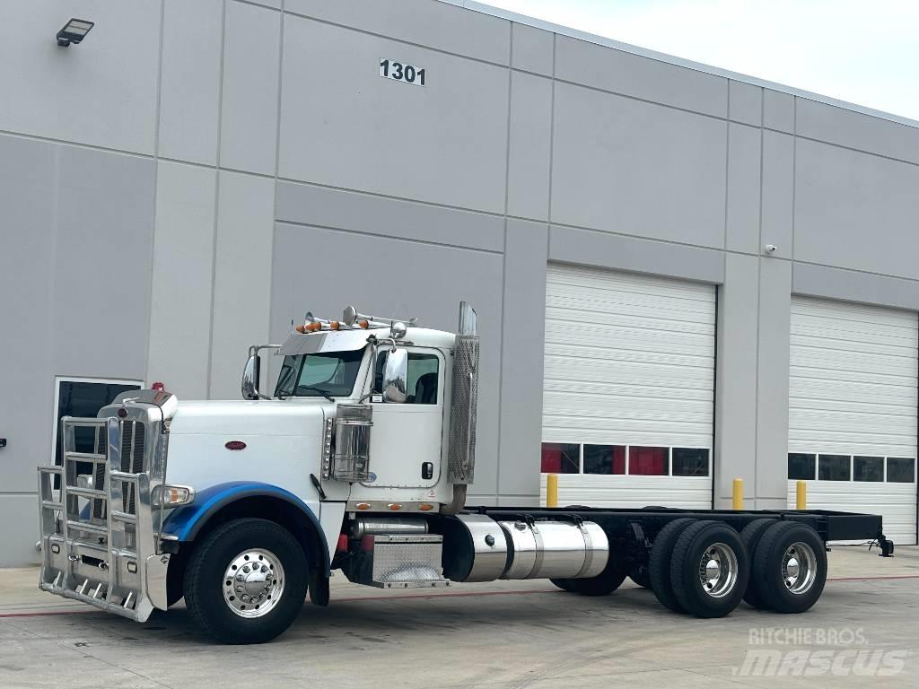 Peterbilt 389 Naudoti vilkikai