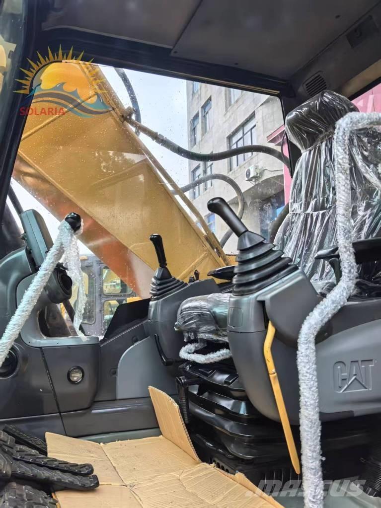 CAT 320D2L Vikšriniai ekskavatoriai