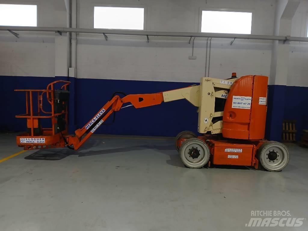 JLG E 300 AJ Alkūniniai keltuvai