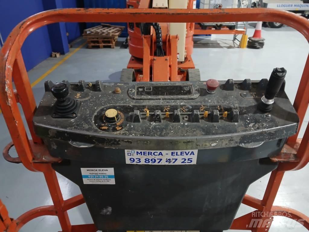 JLG E 300 AJ Alkūniniai keltuvai