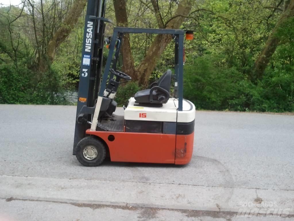 Nissan N01L15U Elektriniai šakiniai krautuvai