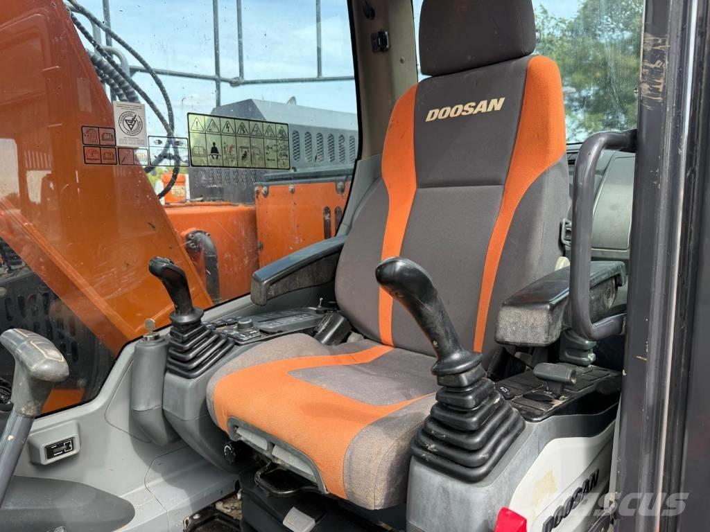 Doosan DX 140 LCR-5 Vikšriniai ekskavatoriai