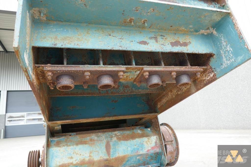 Kue-Ken Feeder Transportas - Kita